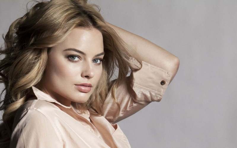 Margot-Robbie-Wallpapers-Internet-Chicks-51