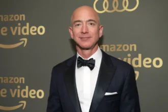 Jeff Bezos Net Worth 2025