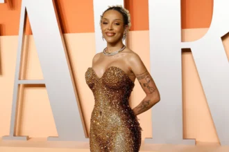 Doja Cat Net Worth 2025, Career Highlights and Earnings of Doja Cat,Doja Cat’s Real Estate Investments,Doja Cat’s Early Life And How She Got Started,the mid breaker internet chicks