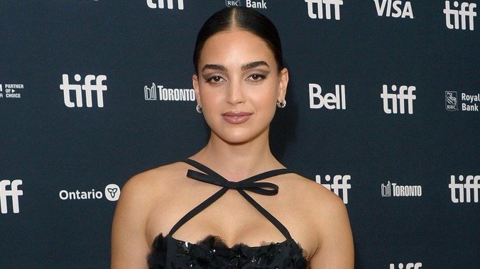 Melissa Barrera Wallpaper,melissa barrera movies and tv shows,melissa barrera latest pictures,internet chicks,melissa barrera topless pictures,melissa barrera top movies, melissa barrera news,melissa barrera Netflix movies,melissa barrera mid breaker