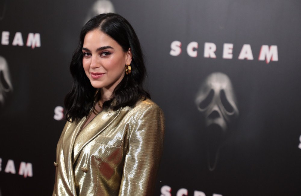 Melissa Barrera Wallpaper,melissa barrera movies and tv shows,melissa barrera latest pictures,internet chicks,melissa barrera topless pictures,melissa barrera top movies, melissa barrera news,melissa barrera Netflix movies,melissa barrera mid breaker