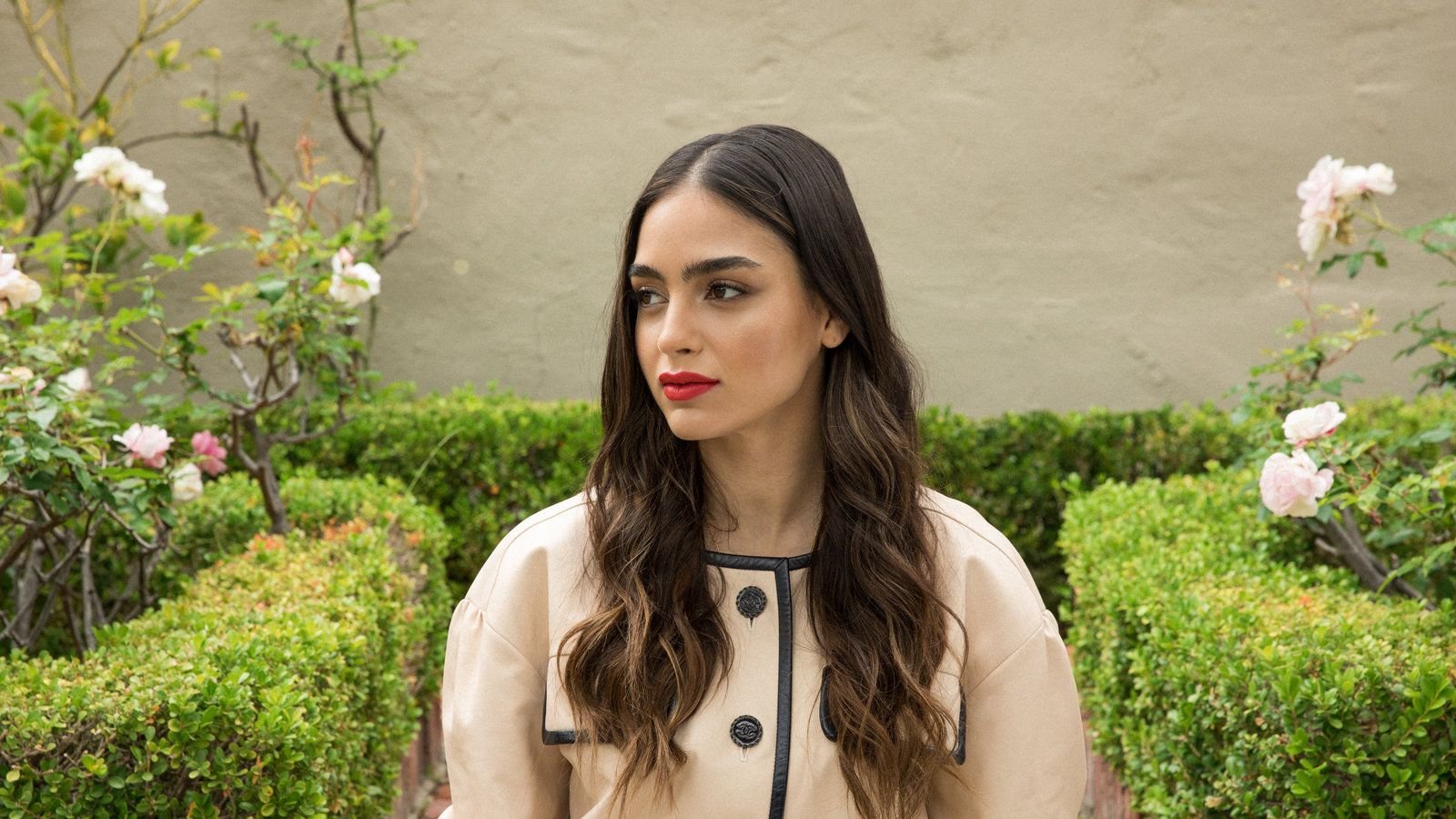 Melissa Barrera Wallpaper,melissa barrera movies and tv shows,melissa barrera latest pictures,internet chicks,melissa barrera topless pictures,melissa barrera top movies, melissa barrera news,melissa barrera Netflix movies,melissa barrera mid breaker