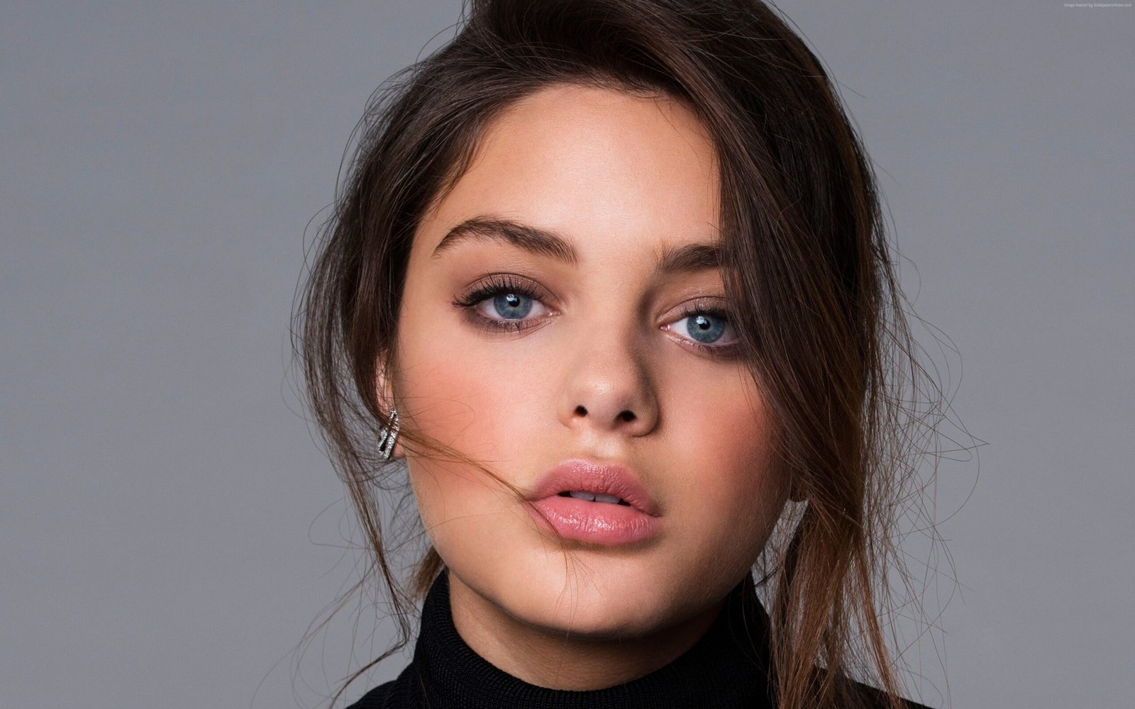 Odeya Rush wallpapers HD for phone and desktop,mid eaker wallpapers, Elegant Odeya Rush portrait with blue eyes,Odeya Rush Instagram ID inspired wallpaper,Celebrity Internet Chicks Odeya Rush background,Odeya Rush movies only HD wallpaper,Red carpet Odeya Rush aesthetic background,Odeya Rush glamorous photoshoot wallpaper,High-quality Odeya Rush screen background,Stylish Odeya Rush wallpaper for mobile,Hollywood actress Odeya Rush elegant wallpaper, mid breaker wallpapers