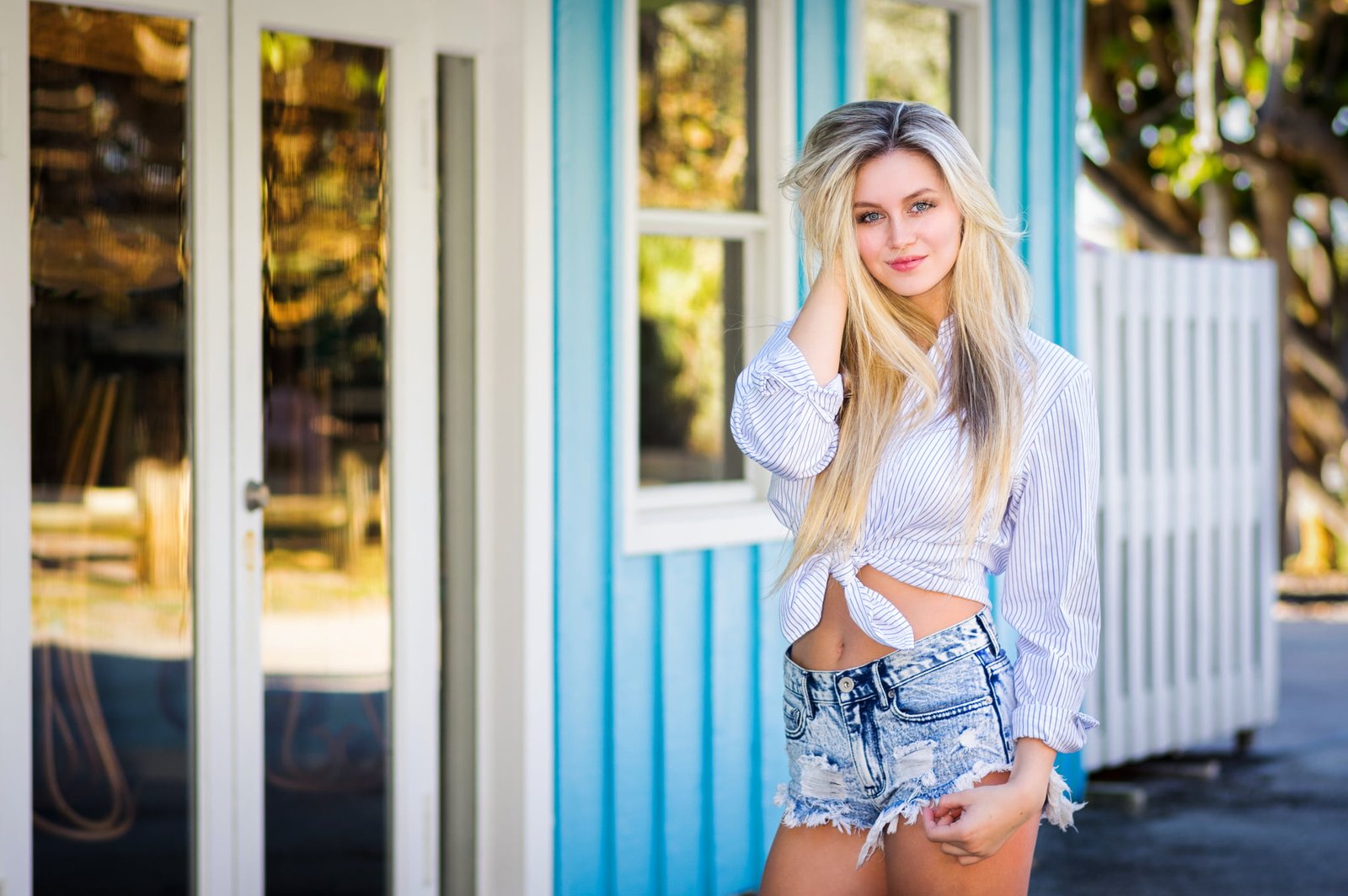 Mid Breaker Wallpapers,Internet Chicks stunning models posing for social media photoshoot,Gorgeous celebrities and Internet Chicks sharing lifestyle inspiration,Beautiful blond Internet Chicks modeling trendy outfits online,Top Internet Chicks models influencing global fashion trends,Blond Internet Chicks taking selfies and showing confidence online,Gorgeous Internet Chicks celebrities in glamorous photoshoot,Famous Internet Chicks models promoting beauty and fashion brands,Stylish Internet Chicks blonds creating viral social media content,Mid BreakerInternet Chicks models and gorgeous celebrities at digital event,Blond Internet Chicks inspiring followers with chic modern style