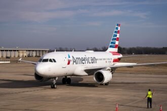 Flight Diverts After Man Claims His Wife Has a Bomb in Her Bag