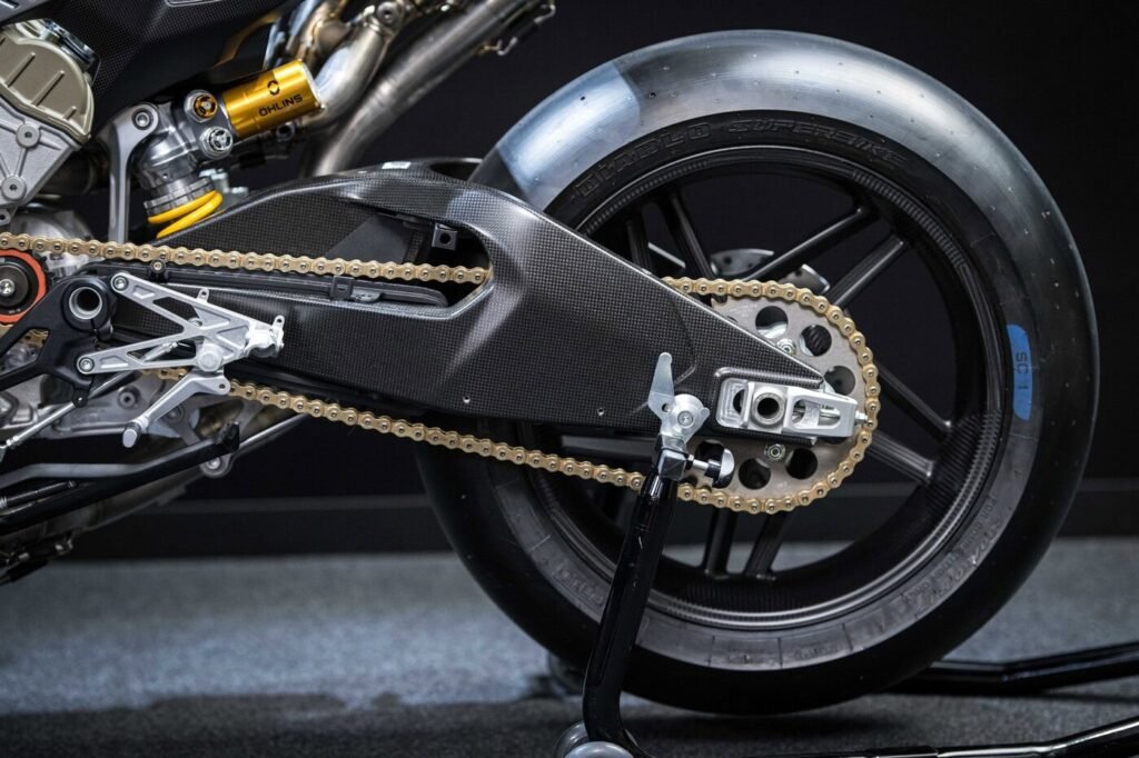 Electronics and Rider Assistance Systems